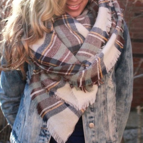 Accessories - Lightweight Plaid blanket scarf
